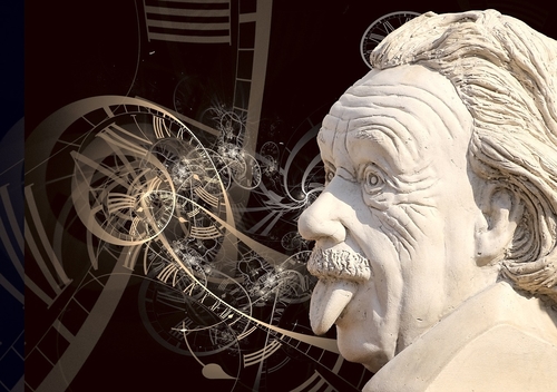 舌を出すアインシュタインの彫刻